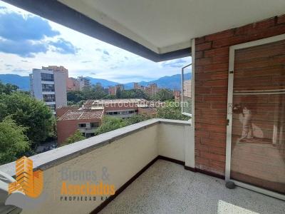 Apartamento en venta en Conquistadores, Medellín · foto 3 de 14