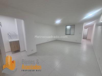 Apartamento de 2 alcobas en arriendo en Boston, Medellín, 45 m² · foto 8 de 13