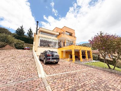 Casa de 3 alcobas en venta en Sofrópolis, Chía, 260 m² · foto 2 de 20