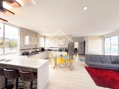 Casa de 5 alcobas en venta en Normandia, Bogotá, 700 m² · foto 13 de 20