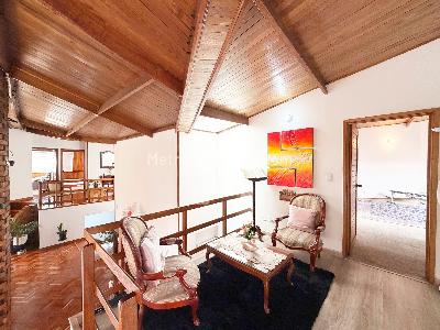 Apartamento de 4 alcobas en venta en Pontevedra, Bogotá, 204 m² · foto 8 de 20