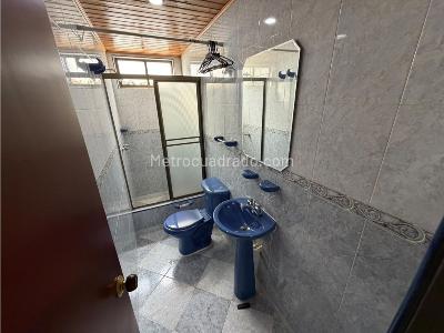 Casa de 4 alcobas en venta en Villas De Granada, Bogotá, 82 m² · foto 5 de 15
