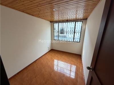 Casa de 4 alcobas en venta en Villas De Granada, Bogotá, 82 m² · foto 6 de 15