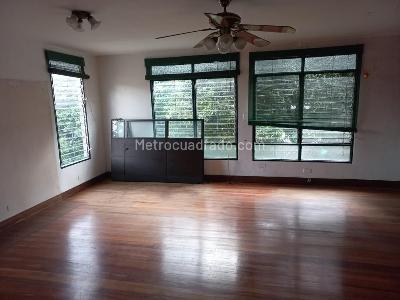 Casa de 5 alcobas en venta en Arboledas, Cali, 547 m² · foto 7 de 19