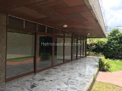 Casa de 5 alcobas en venta en Arboledas, Cali, 547 m² · foto 8 de 19
