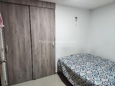 Apartamento de 2 alcobas en venta en Cabañitas, Bello, 65 m² · foto 11 de 11