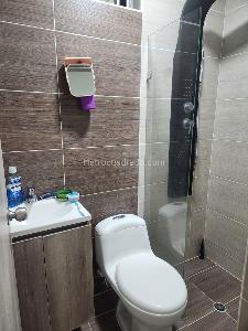Apartamento de 2 alcobas en venta en Cabañitas, Bello, 65 m² · foto 2 de 11