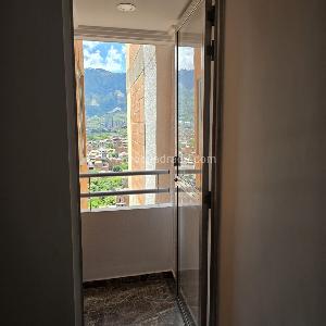 Apartamento de 3 alcobas en venta en Niquia, Bello, 60 m² · foto 9 de 11