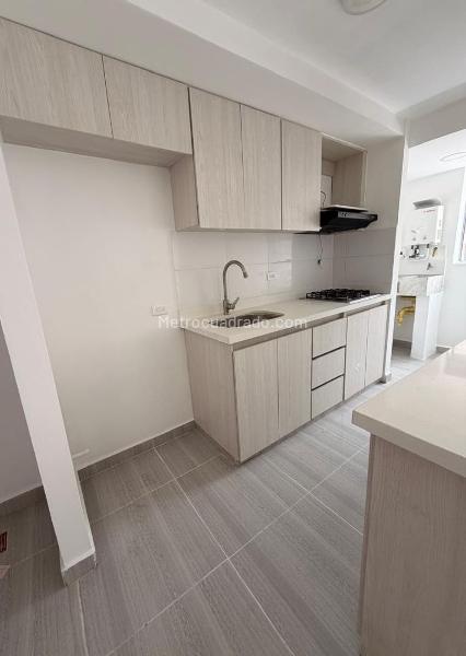 Piso – Bello - Vista 2