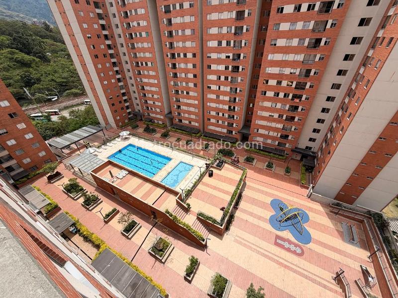 Piso – Bello - Vista 3
