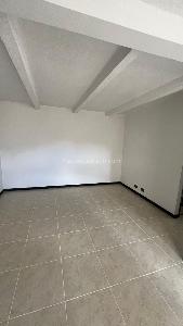 Apartamento de 3 alcobas en venta en Los Colores, Medellín, 84 m² · foto 6 de 15
