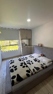 Apartamento de 2 alcobas en venta en Loma Del Indio Poblado, Medellín, 68 m² · foto 8 de 12