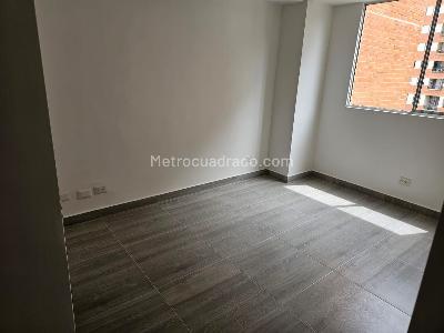 Apartamento de 3 alcobas en venta en Atlantica, Bello, 73 m² · foto 10 de 13