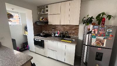 Apartamento de 2 alcobas en venta en Puerto Nuevo, Bello, 52 m² · foto 11 de 11