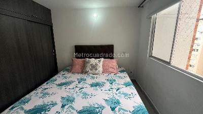 Apartamento de 2 alcobas en venta en Puerto Nuevo, Bello, 52 m² · foto 3 de 11