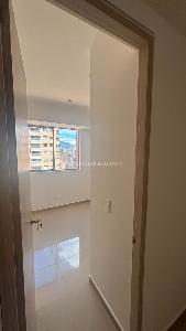 Apartamento de 3 alcobas en venta en Oceana, Bello, 73 m² · foto 11 de 15