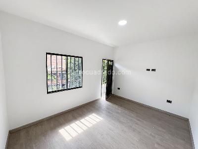 Apartamento en venta en Campo Valdes No 1, Medellín · foto 14 de 17