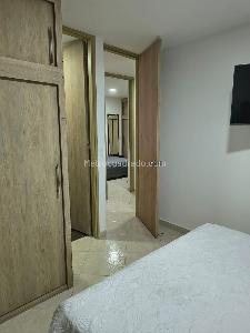 Apartamento de 3 alcobas en venta en Cabañitas, Bello, 70 m² · foto 3 de 19