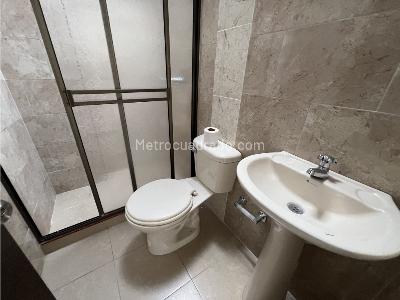 Casa de 3 alcobas en venta en Centro, Armenia, 107 m² · foto 9 de 16