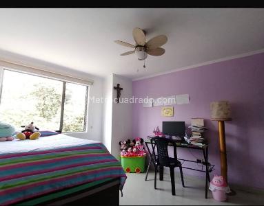 Apartamento en venta en Laureles, Medellín · foto 3 de 11