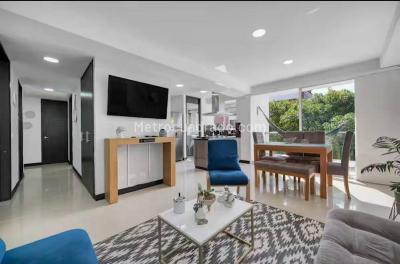Apartamento de 3 alcobas en venta en Laureles, Medellín, 101 m² · foto 3 de 20