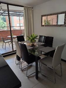 Apartamento de 3 alcobas en venta en Loma Del Indio, Medellín, 74 m² · foto 11 de 19