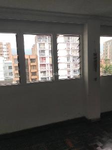 Apartamento en venta en Laureles, Medellín · foto 6 de 20