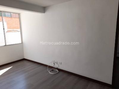 Apartamento de 2 alcobas en venta en La Floresta, Medellín, 55 m² · foto 4 de 7