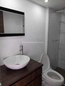 Apartamento de 2 alcobas en venta en La Floresta, Medellín, 55 m² · foto 7 de 7