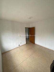Casa de 5 alcobas en venta en Belen Miravalle, Medellín, 127 m² · foto 3 de 20
