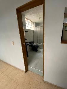 Casa de 5 alcobas en venta en Belen Miravalle, Medellín, 127 m² · foto 13 de 20