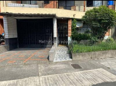 Casa de 3 alcobas en venta en Calasanz, Medellín, 202 m² · foto 14 de 14