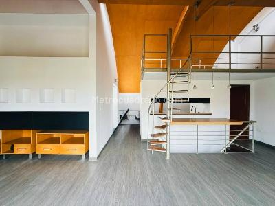 Apartamento en venta en Laureles, Medellín · foto 3 de 15