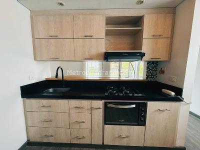 Apartamento en venta en Laureles, Medellín · foto 12 de 15