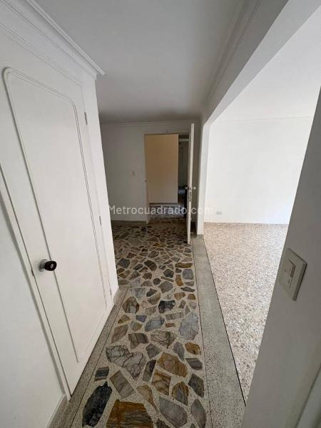 Spacious 3BR Apartment in Laureles - 8