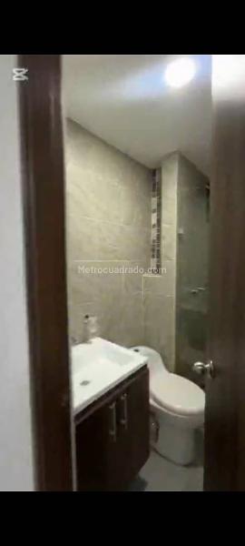 Modern 4BR Apartment with EV Charging in La America - 5