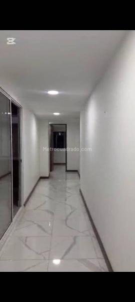 Modern 4BR Apartment with EV Charging in La America - 6