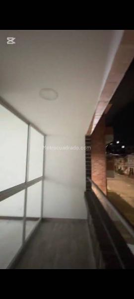 Modern 4BR Apartment with EV Charging in La America - 9