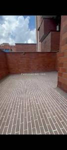 Apartamento de 3 alcobas en venta en Laureles, Medellín, 127 m² · foto 3 de 20