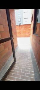 Apartamento de 3 alcobas en venta en Laureles, Medellín, 127 m² · foto 4 de 20