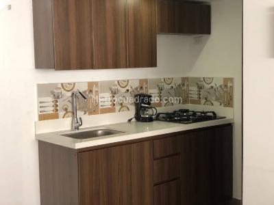 Apartamento de 2 alcobas en venta en La Floresta, Medellín, 55 m² · foto 7 de 9