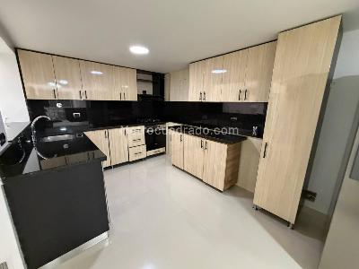 Casa de 4 alcobas en venta en Belen La Castellana, Medellín, 192 m² · foto 15 de 20