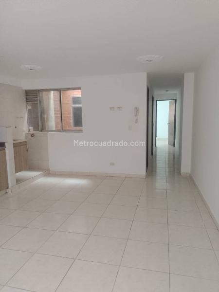 Apto encantador de 2 alcobas con parqueadero privado en Copacabana - 3