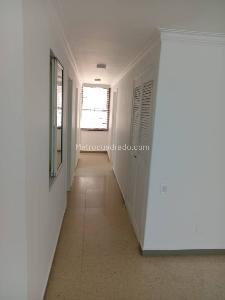 Apartamento en venta en Laureles, Medellín · foto 6 de 17