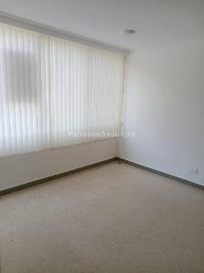 Apartamento en venta en Laureles, Medellín · foto 9 de 17