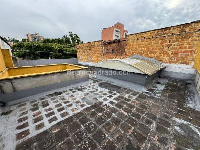 Casa de 5 alcobas en venta en Laureles, Medellín, 176 m² · foto 18 de 18