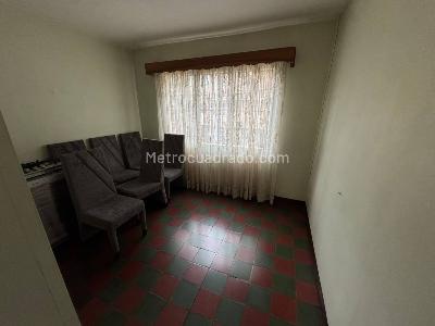 Casa de 5 alcobas en venta en Laureles, Medellín, 176 m² · foto 3 de 18