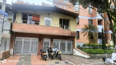Casa de 5 alcobas en venta en La Castellana, Medellín, 147 m² · foto 4 de 13