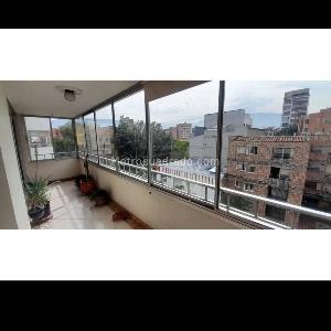 Apartamento en venta en Laureles, Medellín · foto 7 de 15