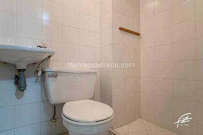 Apartamento de 4 alcobas en venta en Laureles, Medellín, 128 m² · foto 15 de 20